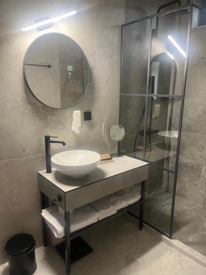 Hotel Niks Sevlievo Esterno foto