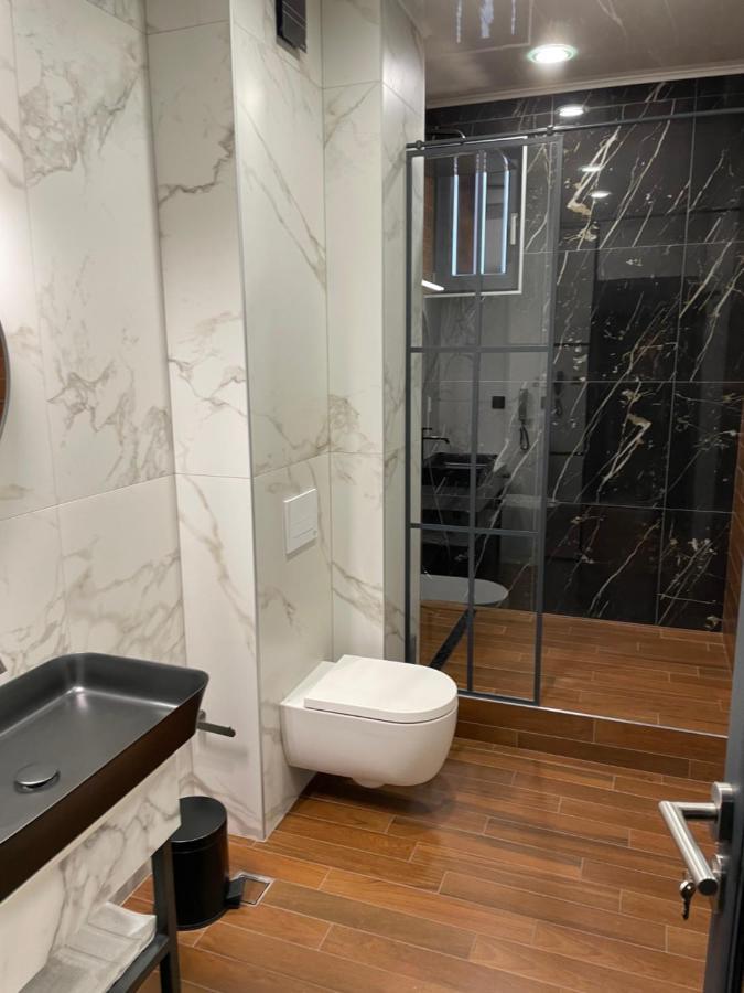 Hotel Niks Sevlievo Esterno foto